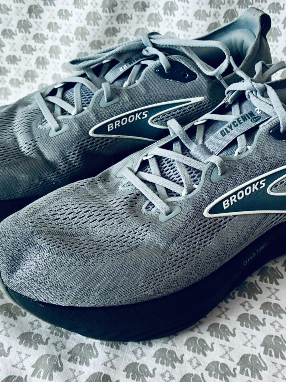 Brooks Men's Glycerin 22 running shoe